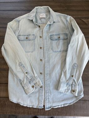 Goodfellow & Co Light Blue Denim Button-Up Shirt